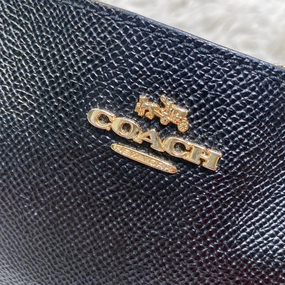 🌻-Coach wristlet-🌻 - Picture 6 of 8